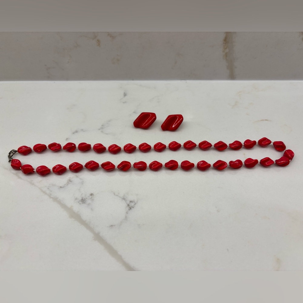 Vintage Red Necklace and Matching Earrings Jewelry Set Plastic 1980s